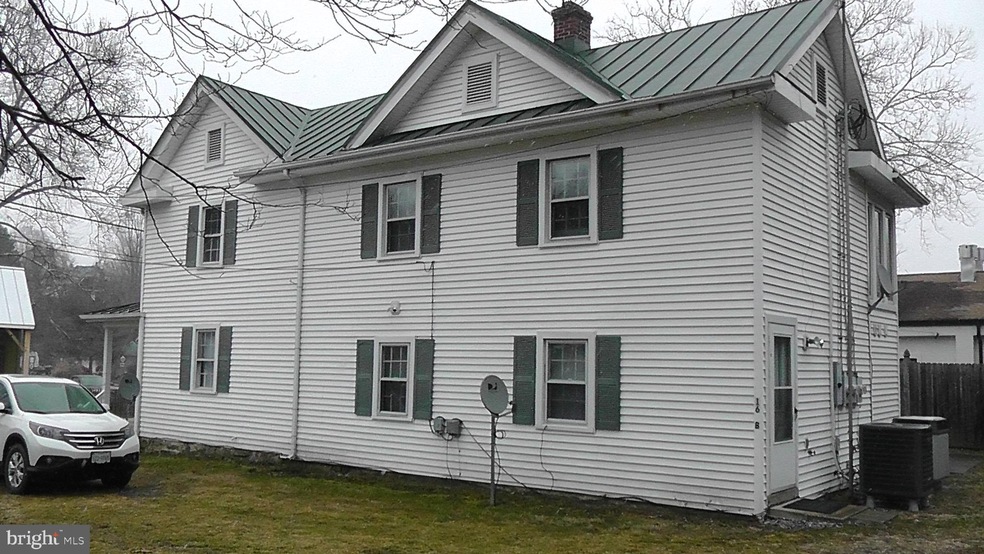 16 Main St unit FIRST FLOOR, Sperryville, VA 22740 - photo 1
