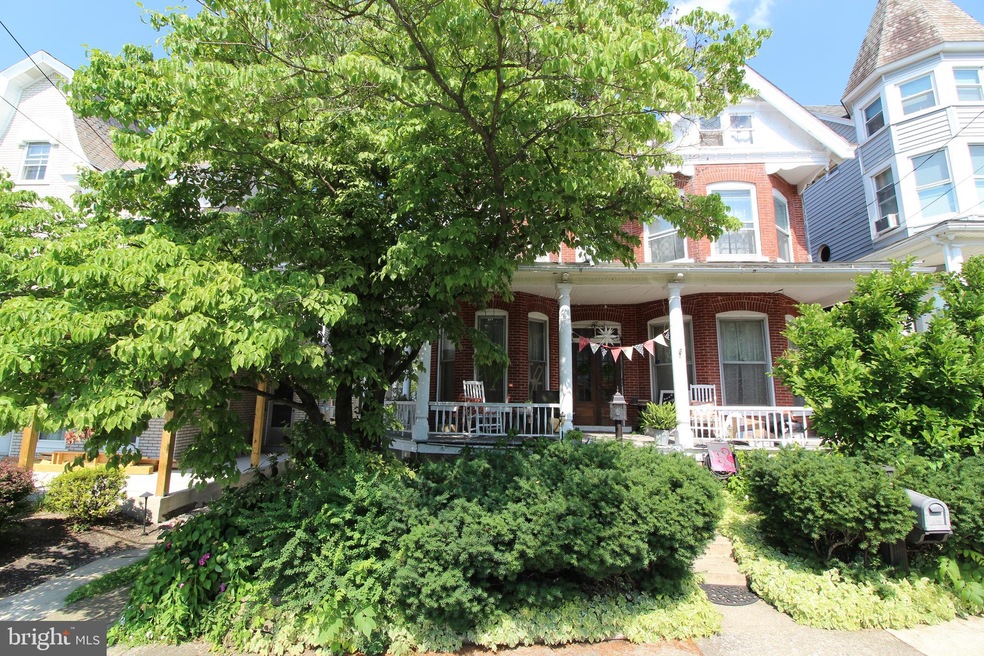 119 2nd St, Slatington, PA 18080 - photo 1