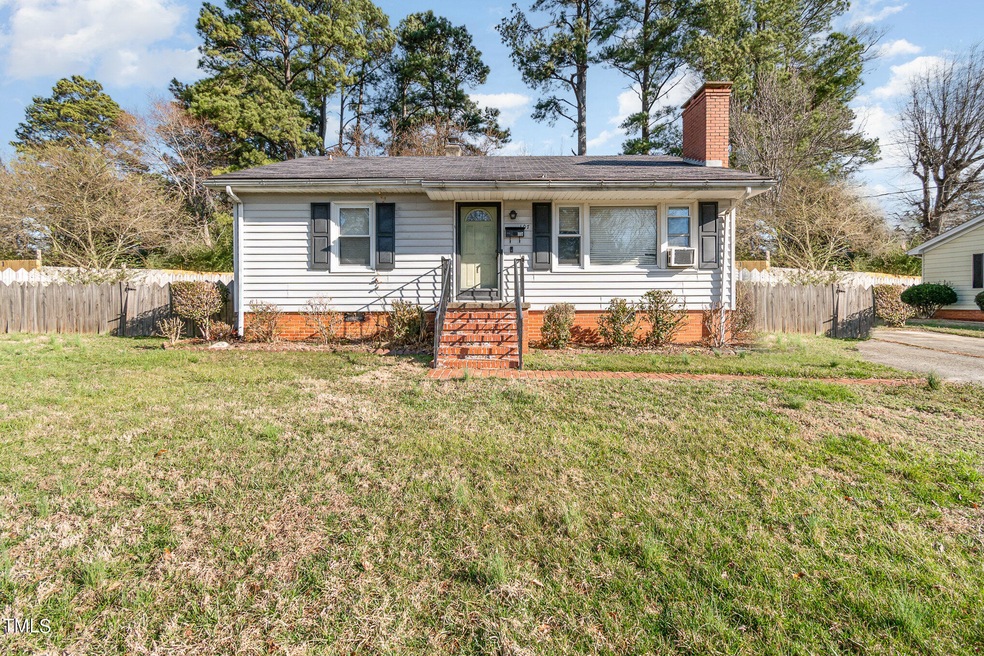 107 Central Ave, Siler City, NC 27344 - photo 1