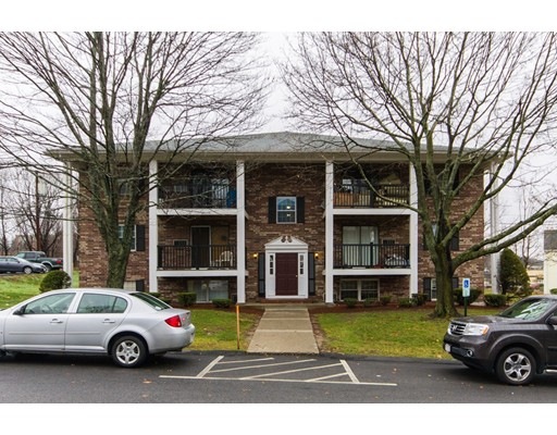 1 Walker Rd unit 7, North Andover, MA 01845 - photo 1