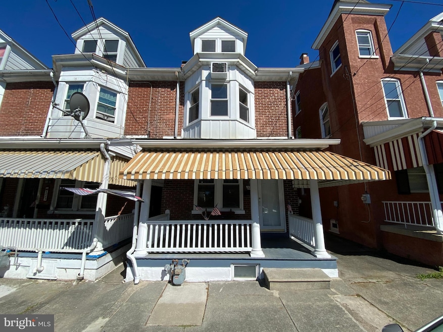 225 Shaner St, Boyertown, PA 19512 - photo 1