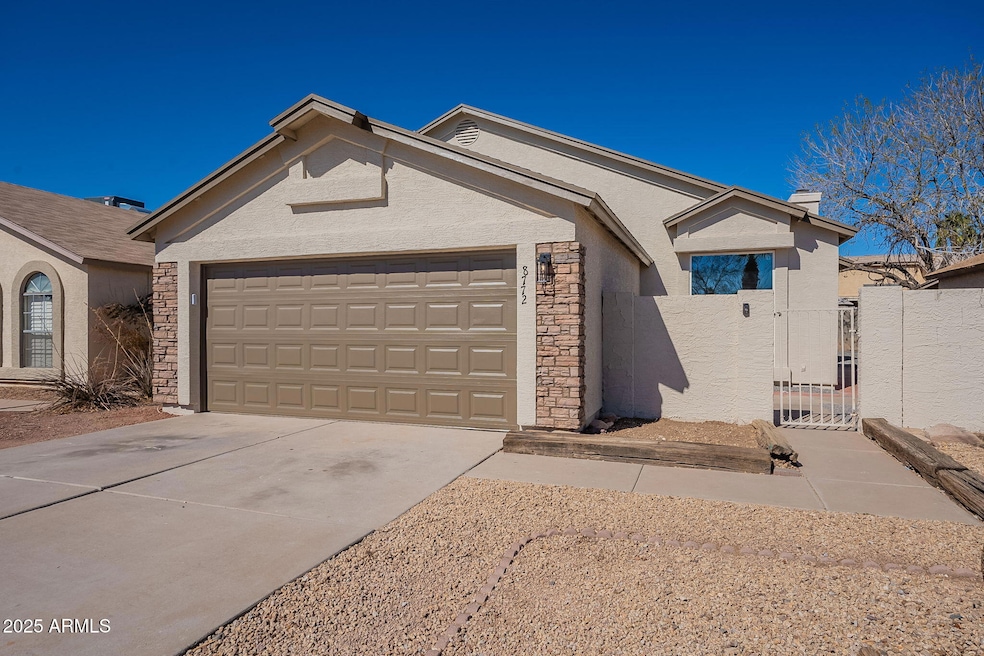 3-web-or-mls-Grovers-3
