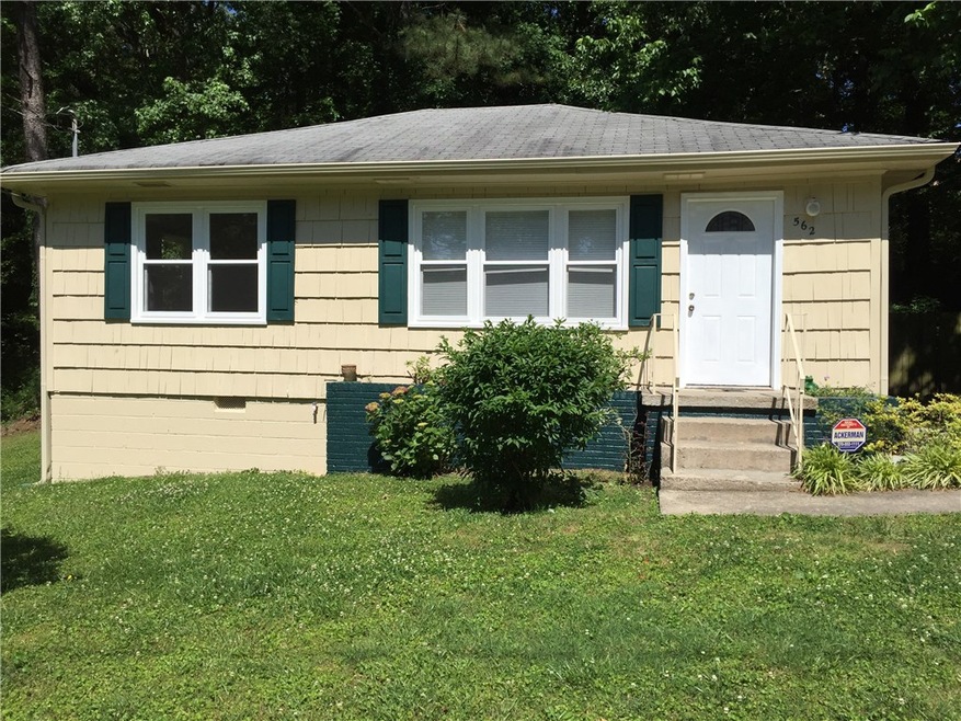NEW VINYL CLAD WINDOWS, TILT OUT FOR EZ CLEAN, NEW