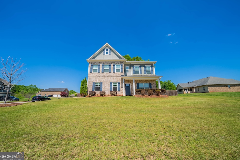 10 Edgewater Ct, Covington, GA 30016 - photo 1