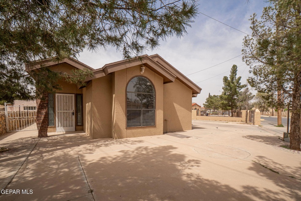 7956 San Jose Rd unit A, El Paso, TX 79915 - photo 1