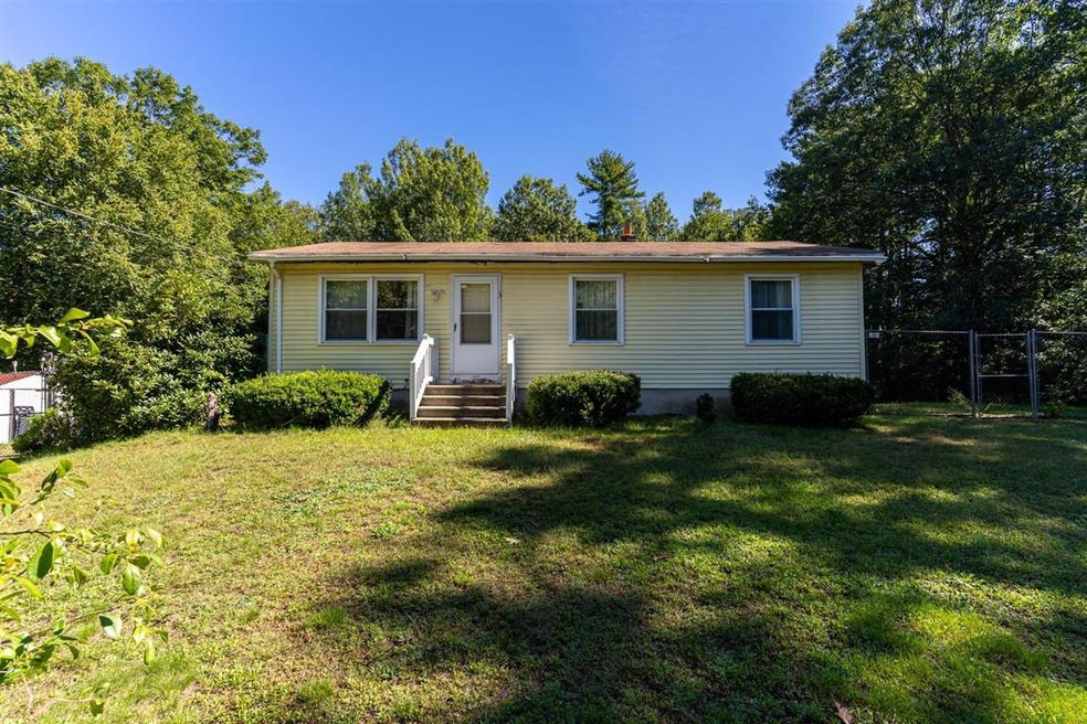 19 Windsor Ln, Epping, NH 03042 - photo 1