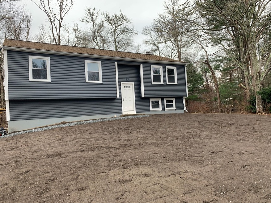 420 Gulf Rd W, South Dartmouth, MA 02748 - photo 1