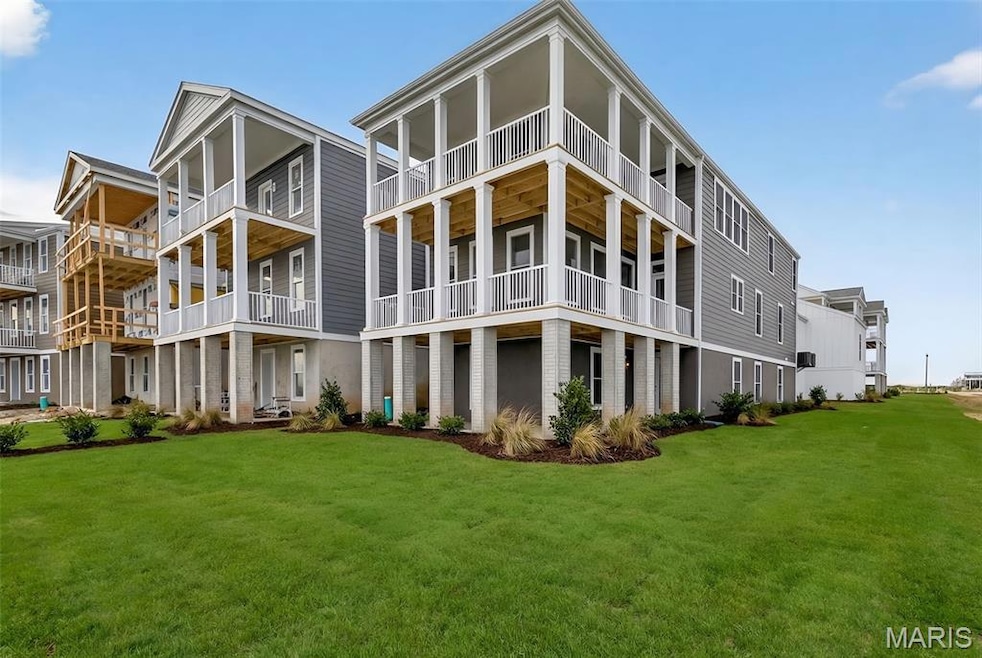 210 Marais Temps Clair Dr, Saint Charles, MO 63301 - photo 1