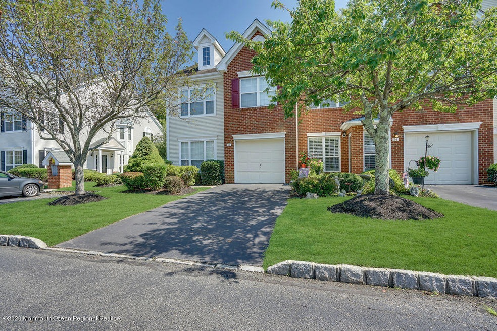 36 Charles Ct