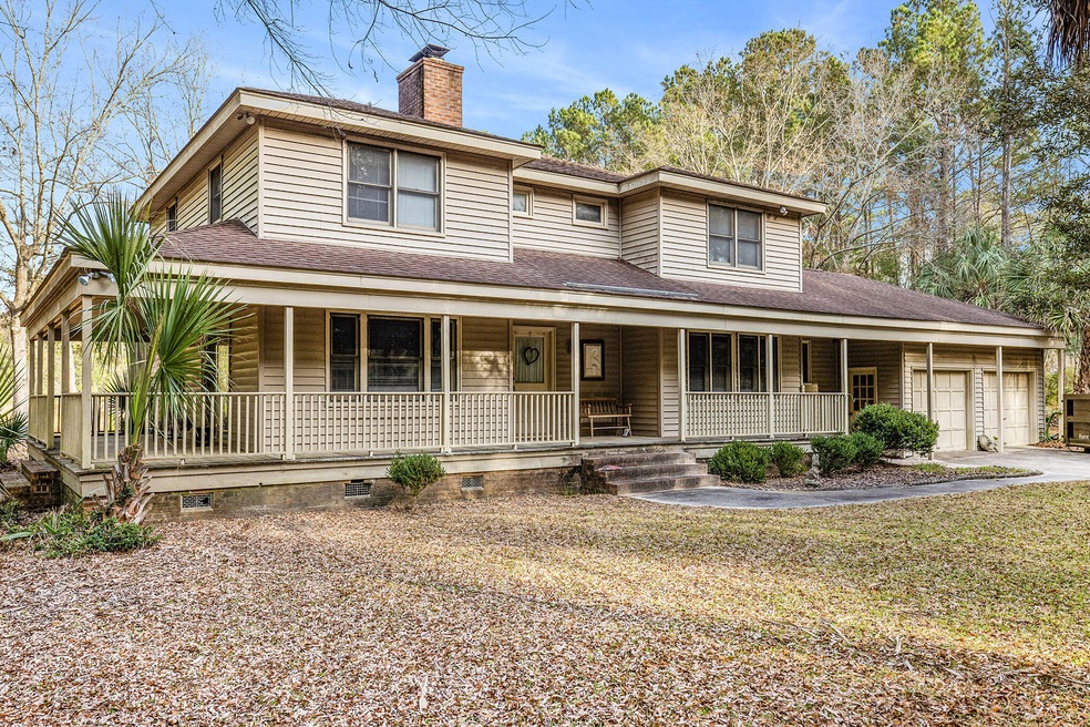 620 Commonwealth Rd, Mount Pleasant, SC 29466 - photo 1