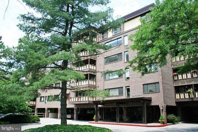 Goodlow House unit R61, Baltimore, MD 21210 - photo 1