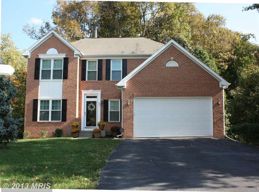 602 Falls Lake Dr, Bowie, MD 20721 - photo 1