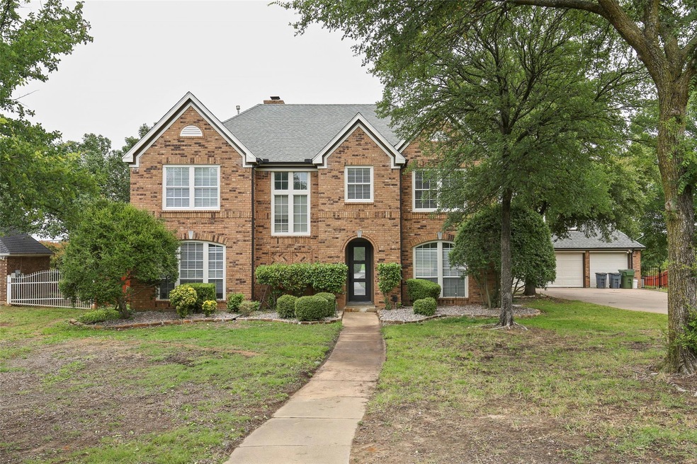 545 Oak Hill Dr, Southlake, TX 76092 - photo 1