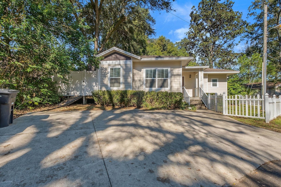 723 Gold Nugget Trail, Tallahassee, FL 32304 - photo 1