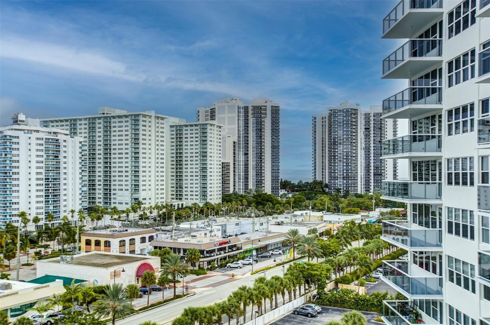 Coral Ridge Towers East unit 1011, Fort Lauderdale, FL 33308 - photo 1