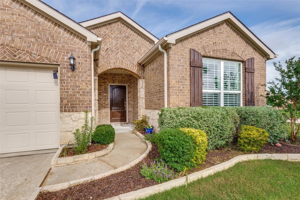 Great curb appeal and well-maintained landscaping