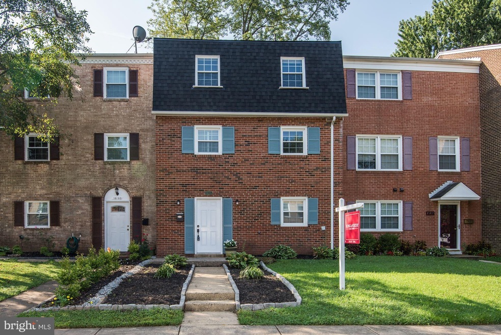 10105 Brandon Way, Manassas, VA 20109 - photo 1