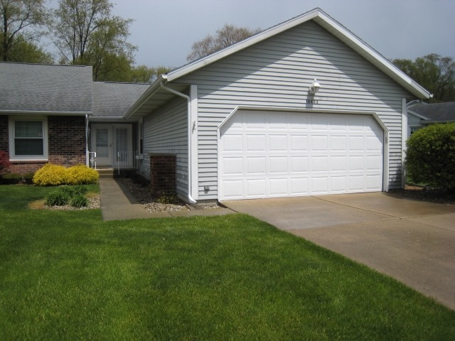 18423 Wooded Way, South Bend, IN 46637 - photo 1