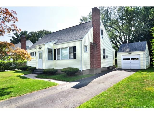 Welcome Home to 9 Lewis Lane, West Hartford!