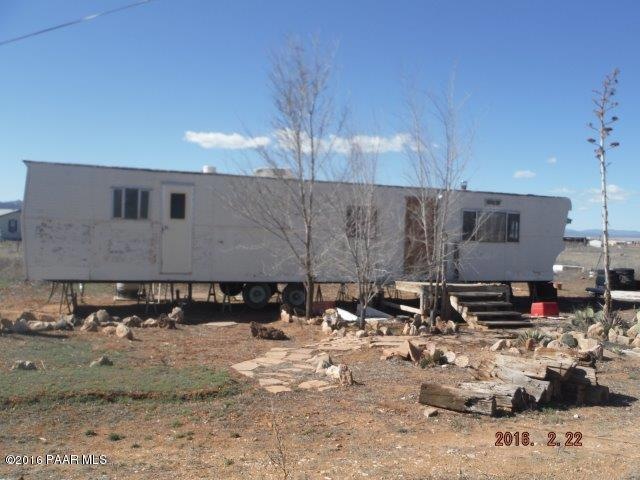25480 N Mitchell Ln, Paulden, AZ 86334 - photo 1