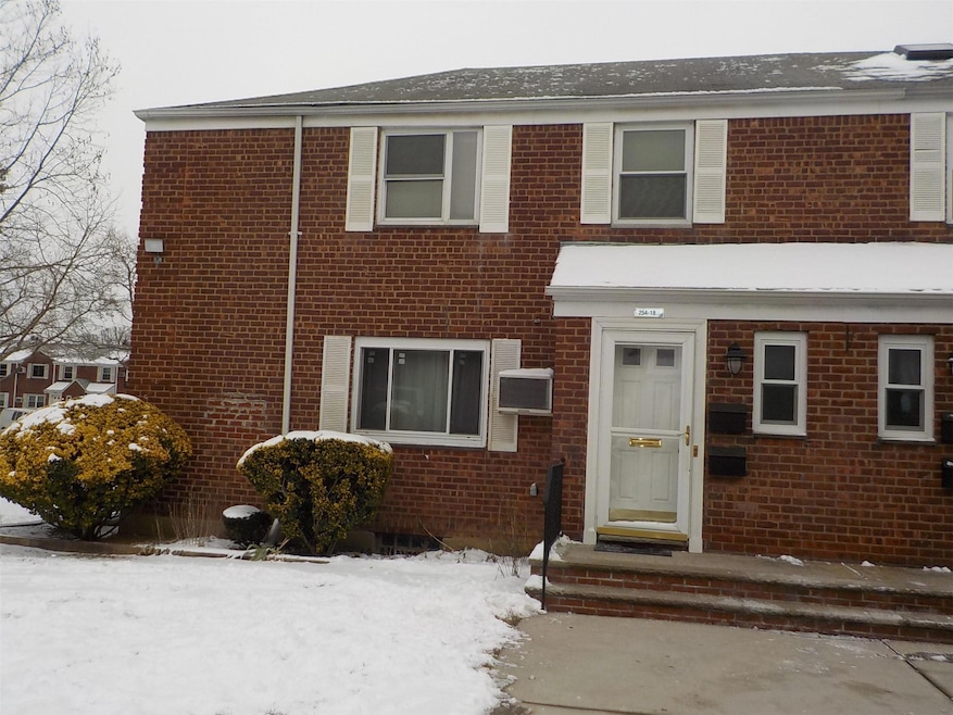 254-18 73rd Rd unit GV68B7-2, Glen Oaks, NY 11004 - photo 1