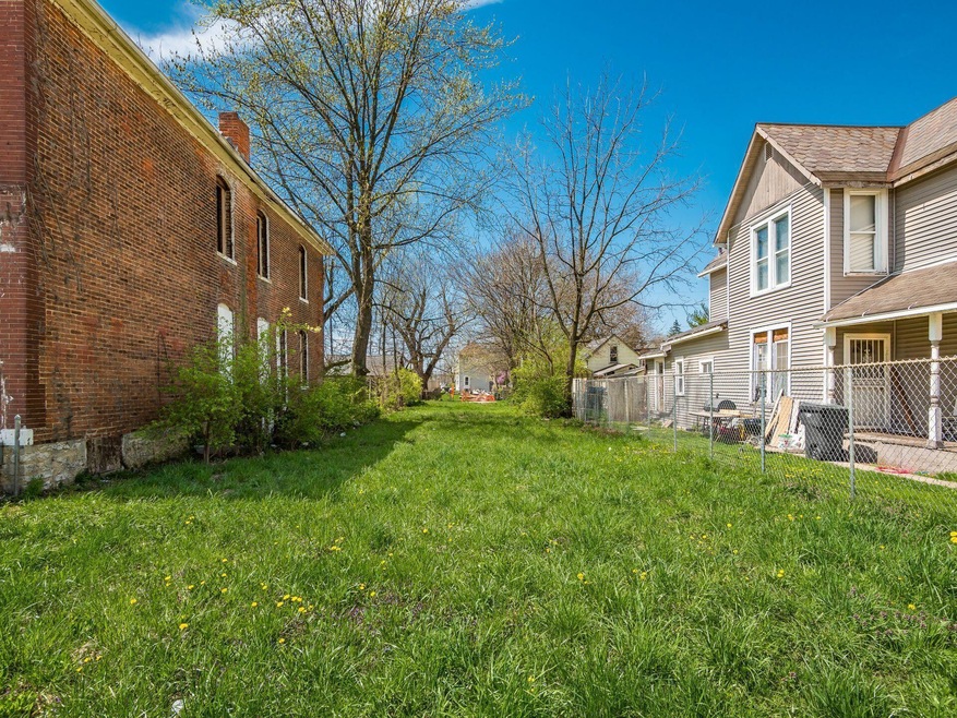 003_889_i 29 N Princeton003-2