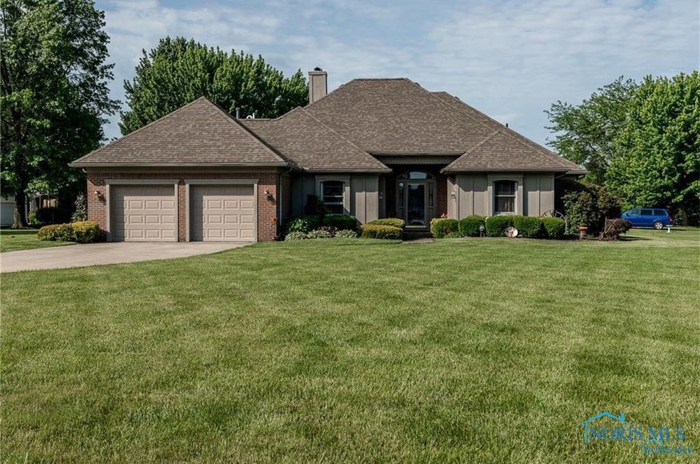 2210 N Brookside Blvd, Genoa, OH 43430 - photo 1