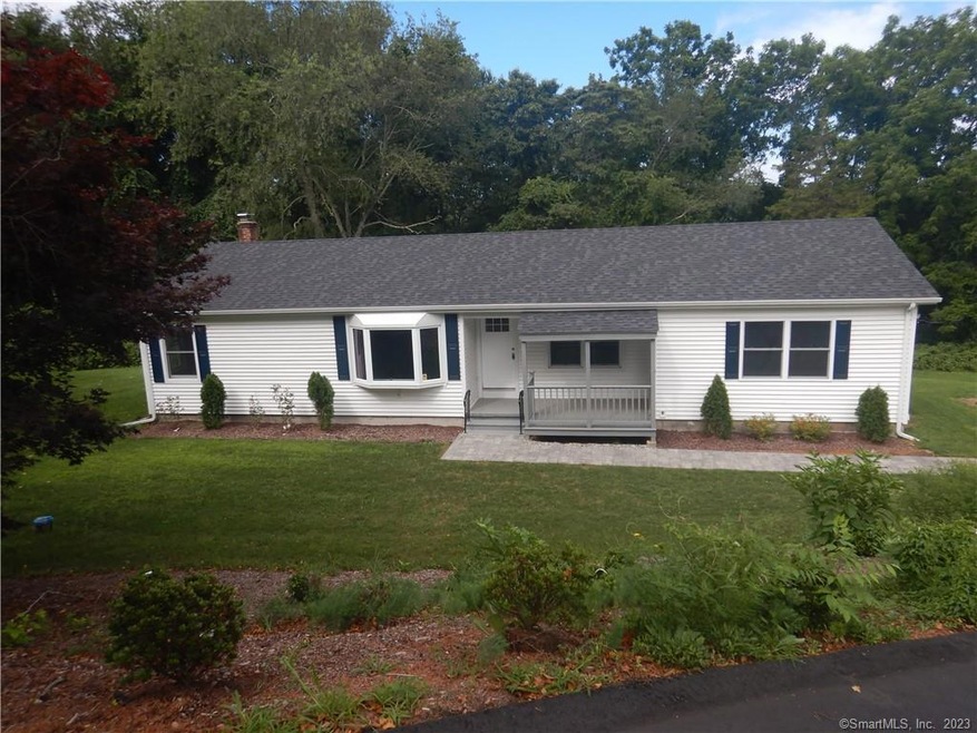 7 Cypress Rd, Uncasville, CT 06382 - photo 1