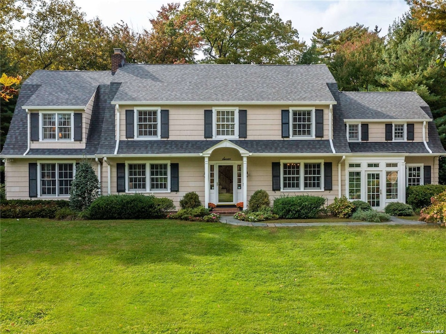 7 Brookside Dr, Manhasset, NY 11030 - photo 1