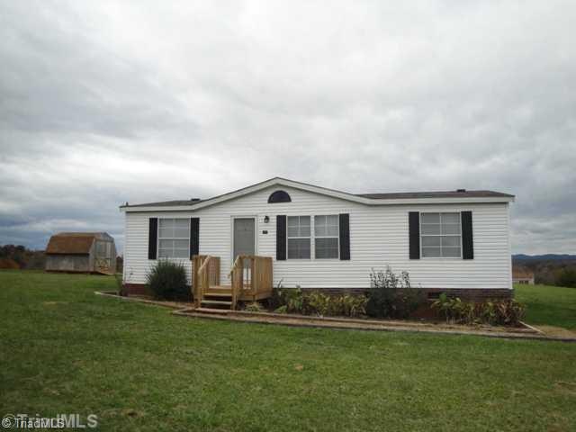 451 Branchwood Rd, Statesville, NC 28625 - photo 1