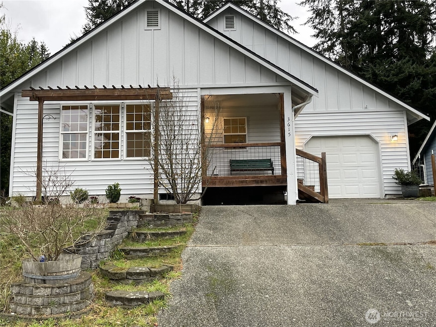 Wonderful peaceful neighborhood, your own attached 1 car garage and driveway.