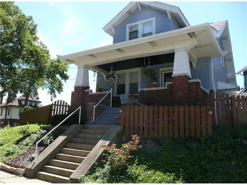 Exterior Front. This well kept home is move in rea