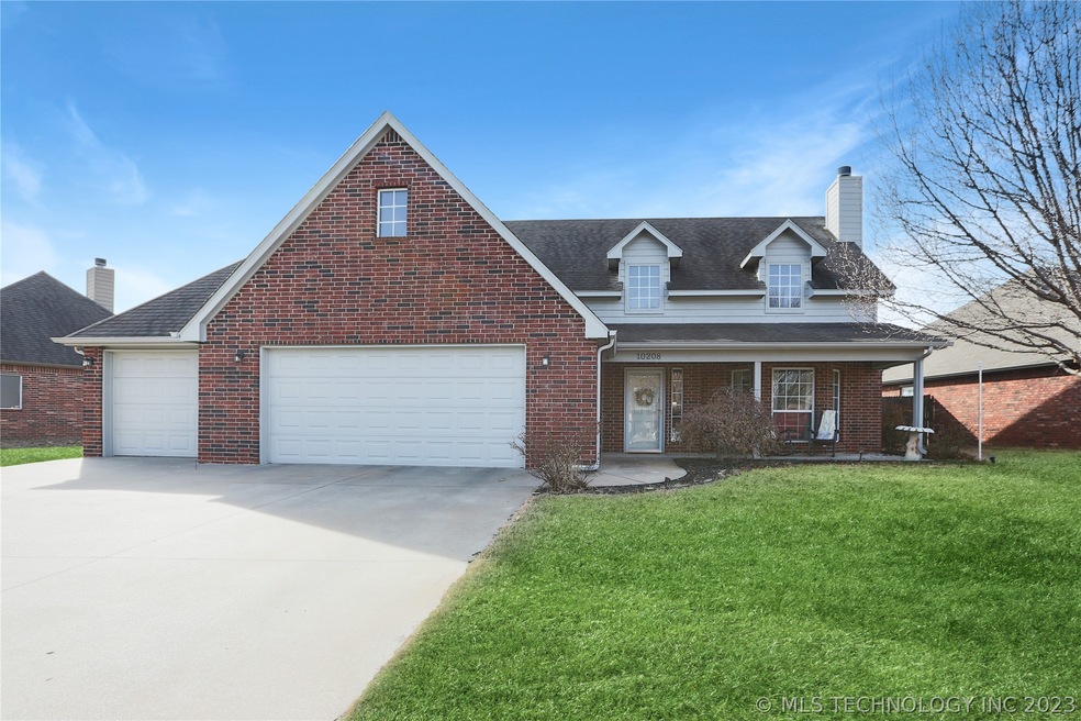 3-car garage for this 2-story gorgeous home