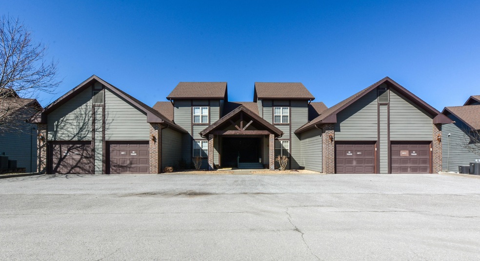 71 Birdie Lane, Unit 2