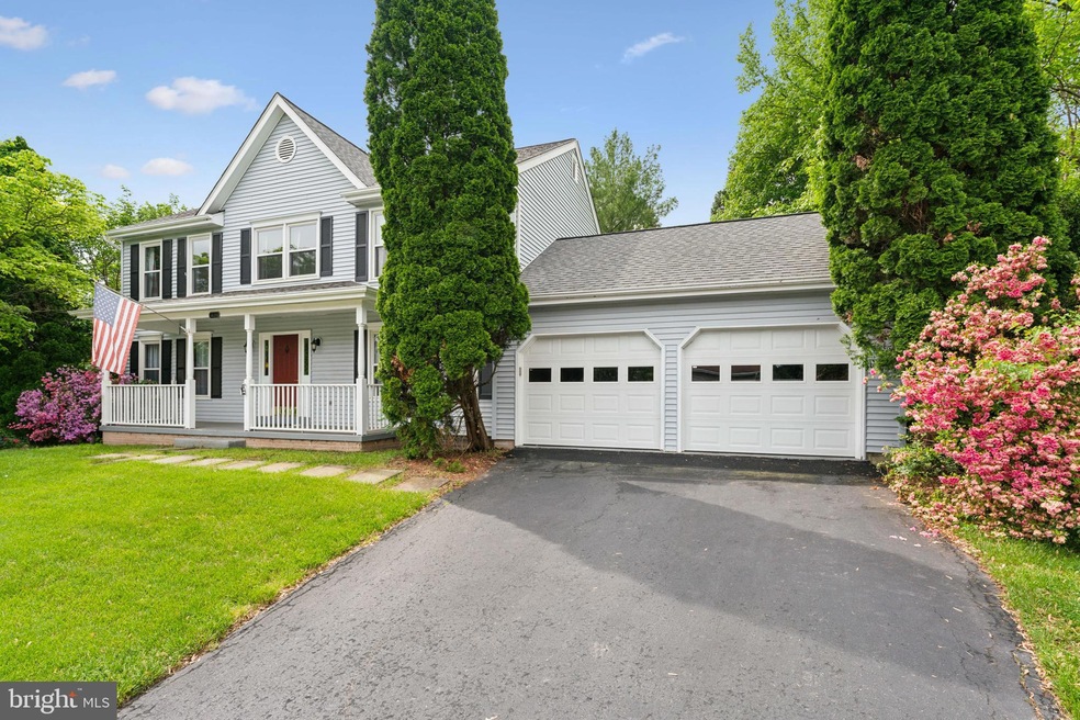 1439 Powells Tavern Place, Herndon, VA 20170 - photo 1