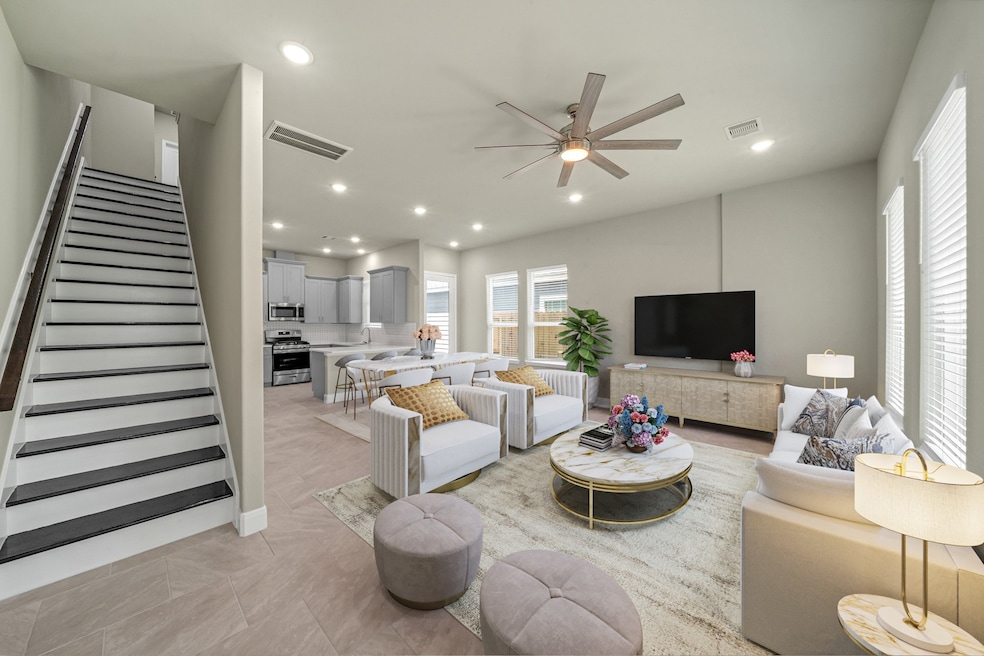 8320 Sunnyhill St, Houston, TX 77088 - photo 1