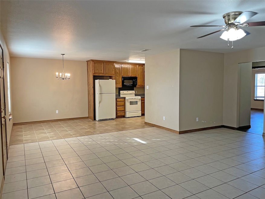 3120 Conveyor Dr, Burleson, TX 76028 - photo 1