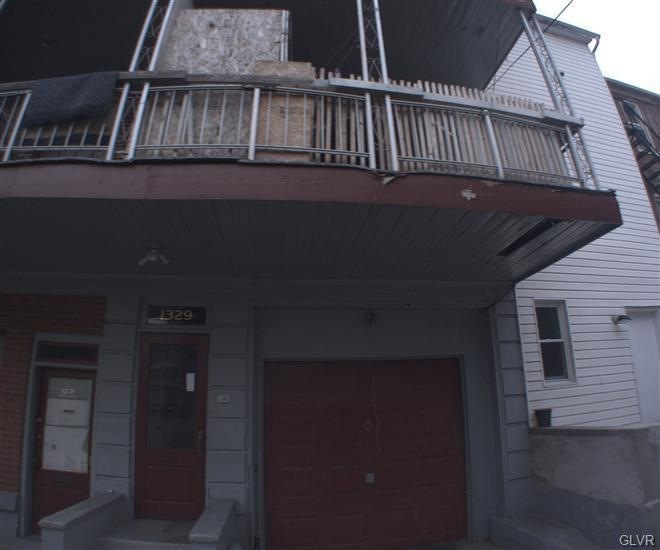 1329 W Court St unit 4, Allentown, PA 18102 - photo 1