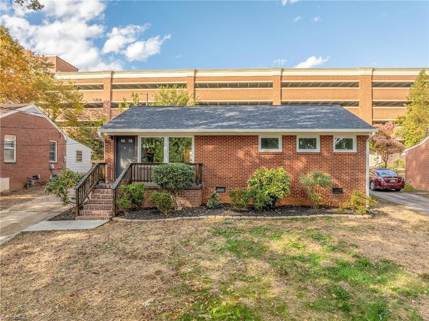 837 Willow Place, High Point, NC 27260 - photo 1