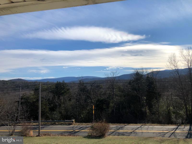 3205 Stonewall Jackson Hwy, Bentonville, VA 22610 - photo 1