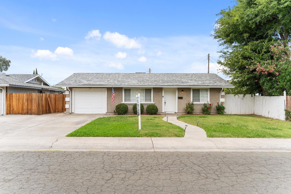 Pending $345,000 • Co-Listing Agent