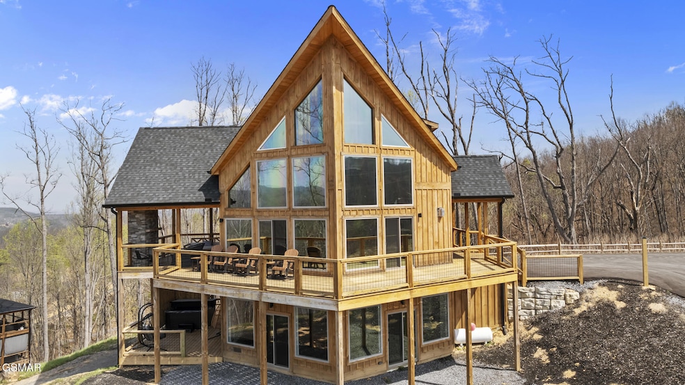 2241 Headrick Lead, Sevierville, TN 37862 - photo 1