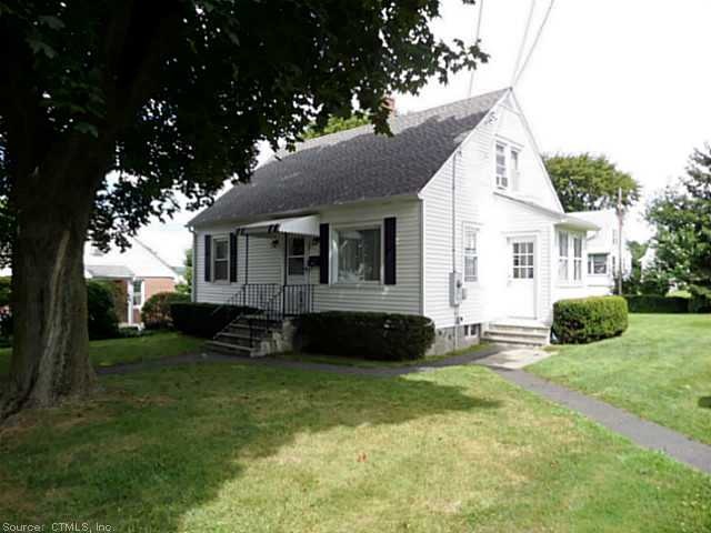 28 Dracut Ave, Waterbury, CT 06704 - photo 1