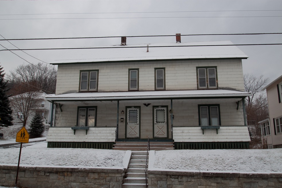 105 North St unit 107, North Adams, MA 01247 - photo 1