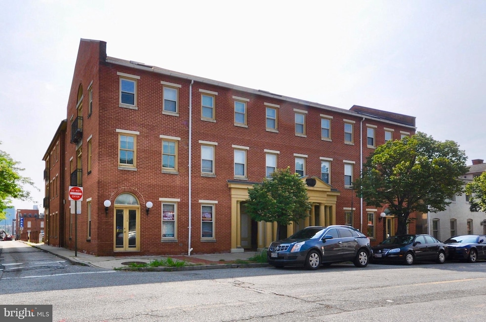 723 S Charles St unit 201, Baltimore, MD 21230 - photo 1