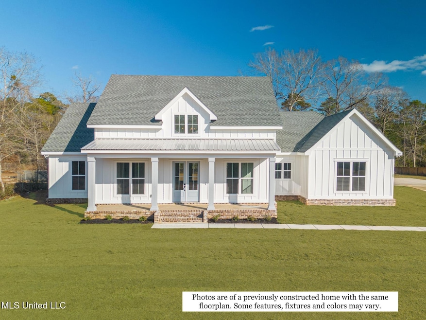 Pending $553,900