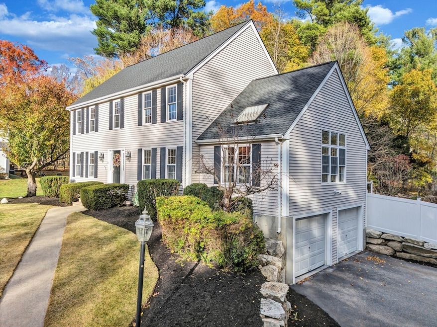 5 Fales St, Medway, MA 02053 - photo 1