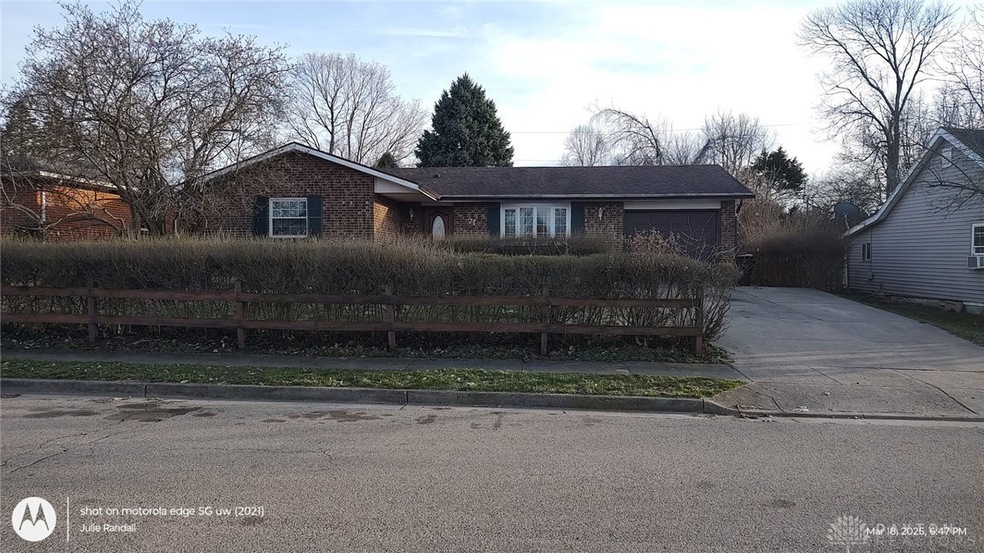 71 Prugh Ave, Xenia, OH 45385 - photo 1