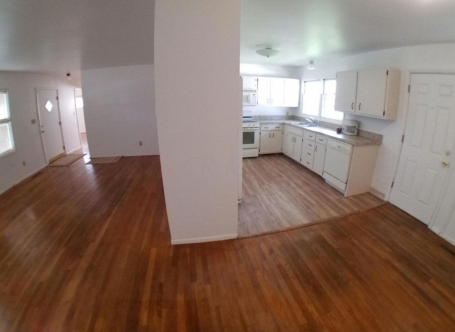 4447 Errington Rd, Columbus, OH 43227 - photo 1