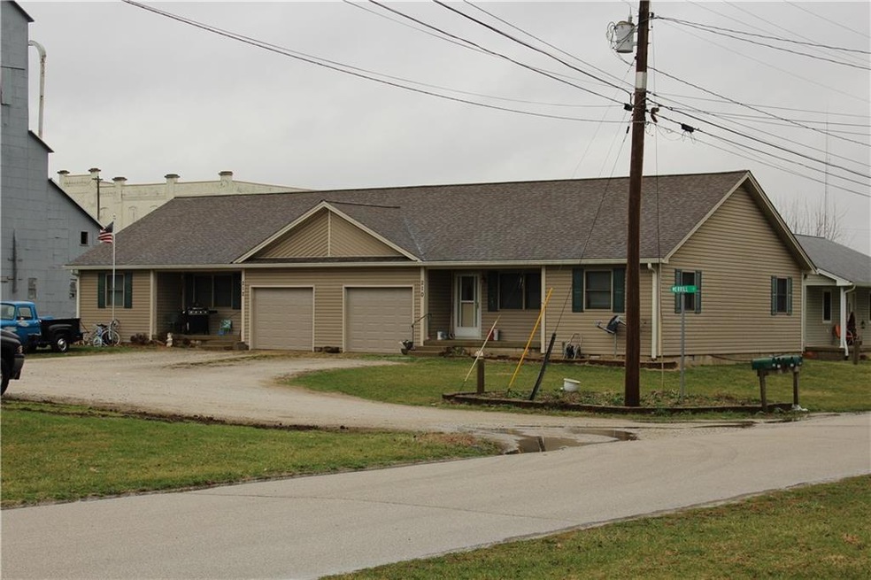 218 Merrill Ct, Thorntown, IN 46071 - photo 1